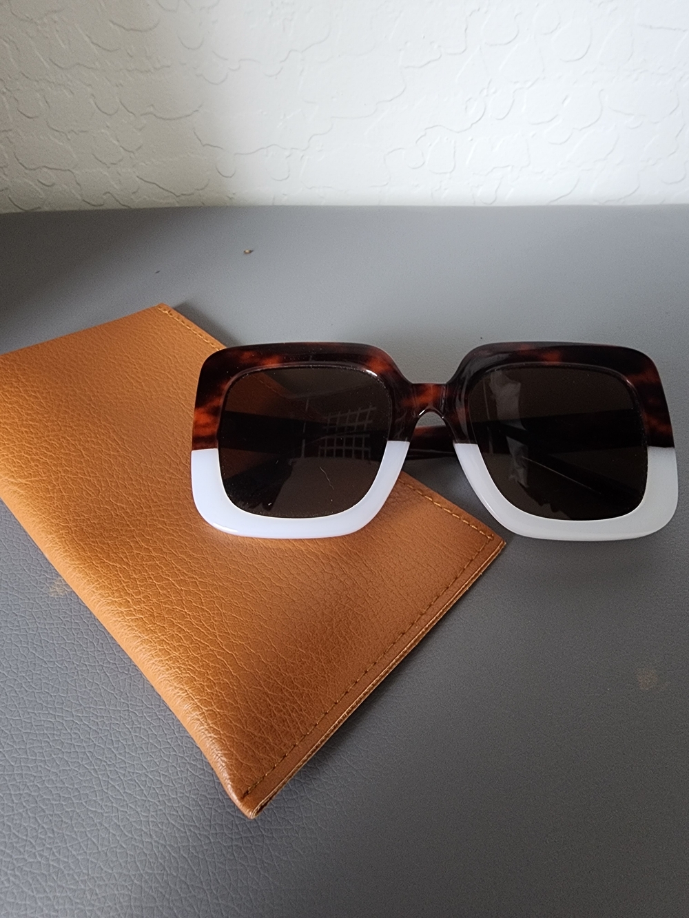 Women’s Tortoiseshell & White Square Sunglasses